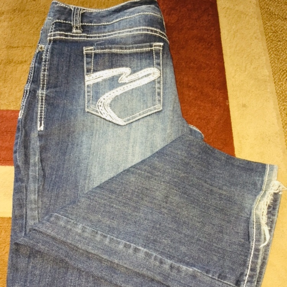 Maurice’s-Curvy Jeans